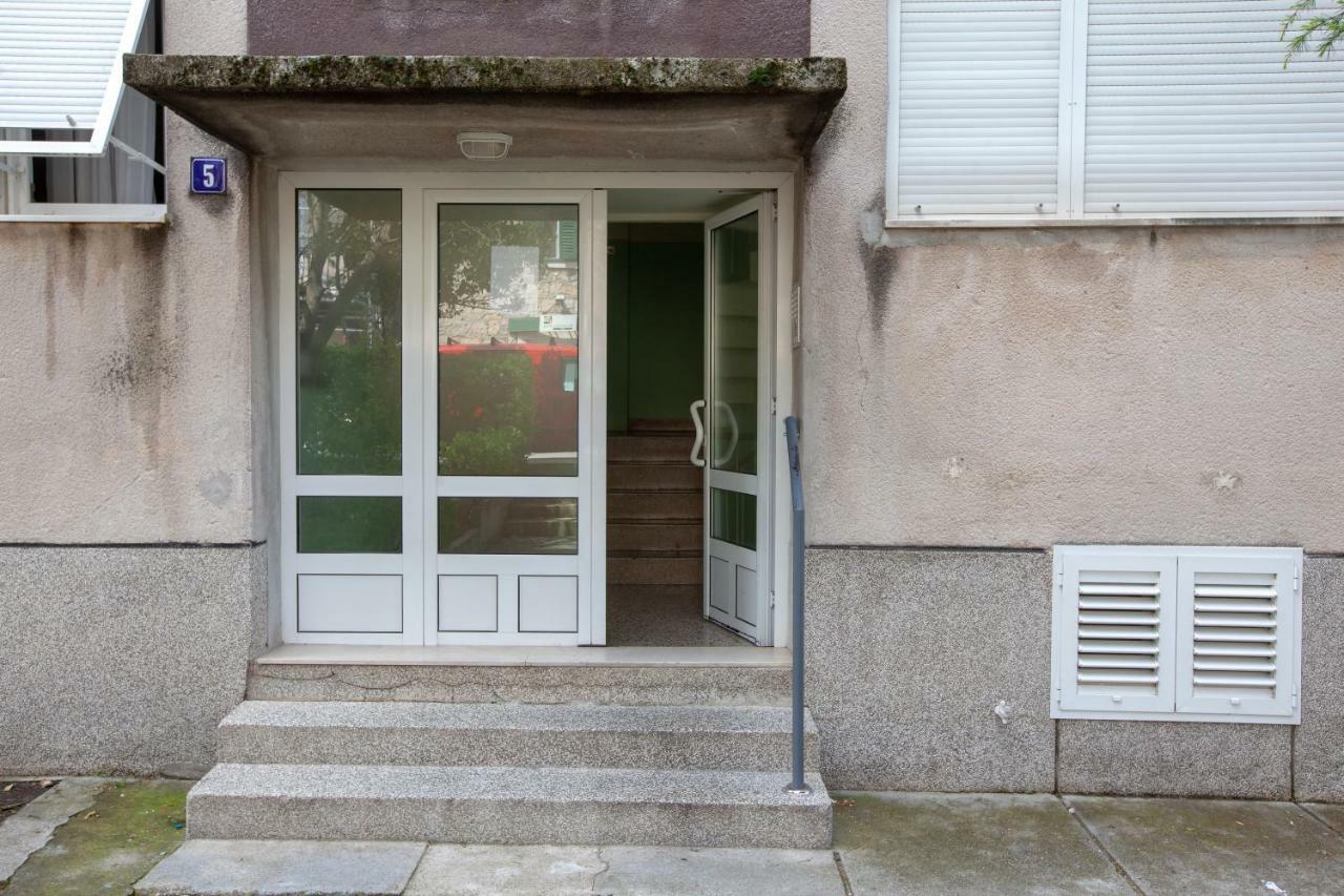 Apartment Gabriella Makarska Eksteriør bilde